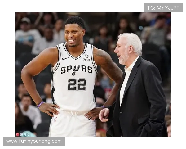 火箭队迎战马刺全场精彩对决 双方球员激烈拼搏展现精湛技艺