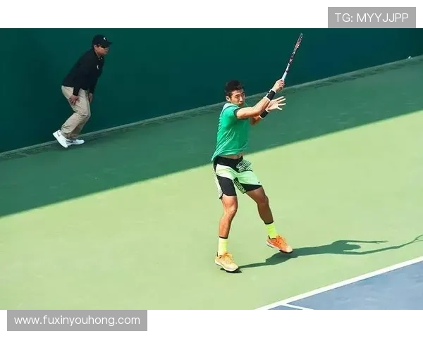 南京网球队荣登全国网球状态排行榜第五名展现强劲实力 南京网球队荣登全国网球状态排行榜第五名展现强劲实力